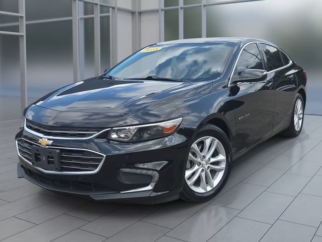 Used 2018 Chevrolet Malibu LT w/ Driver Confidence Package FWD image 1