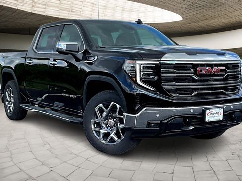 New 2026 GMC Sierra 1500 SLT w/ SLT Premium Plus Package AWD/4WD image 2