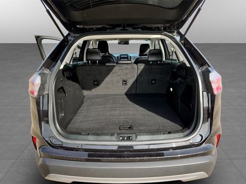 Used 2023 Ford Edge SEL image 32
