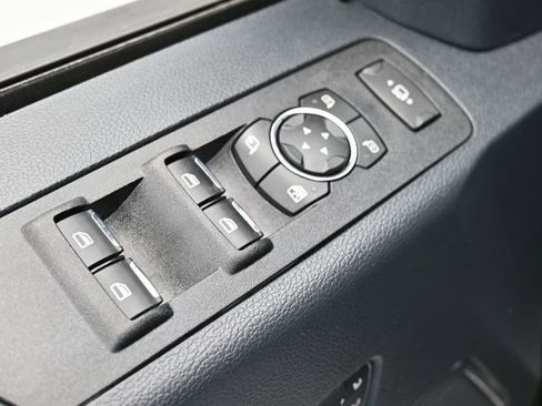 Used 2022 Ford F250 Lariat w/ Lariat Ultimate Package image 14