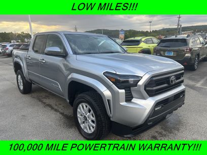 Used 2025 Toyota Tacoma SR5
