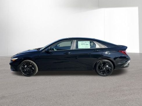 New 2026 Hyundai Elantra Sport w/ Cargo Package FWD image 14