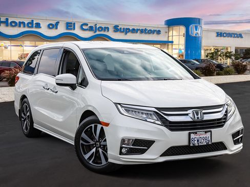 Certified 2019 Honda Odyssey Elite image 1