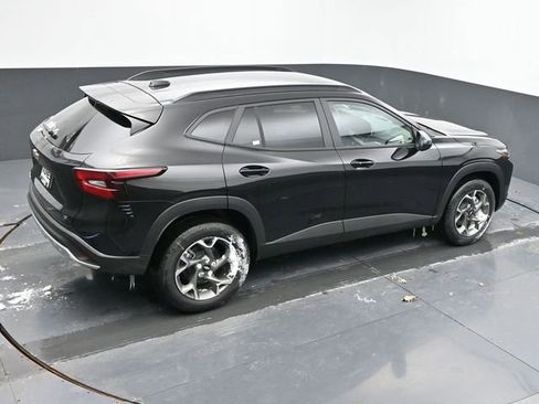 New 2026 Chevrolet Trax LT w/ Driver Confidence Package FWD image 41