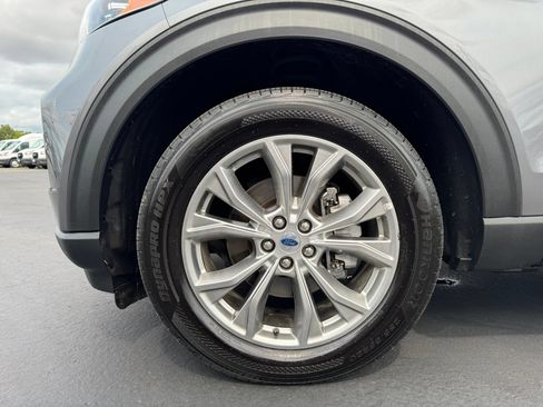 Used 2022 Ford Explorer Limited AWD/4WD image 71