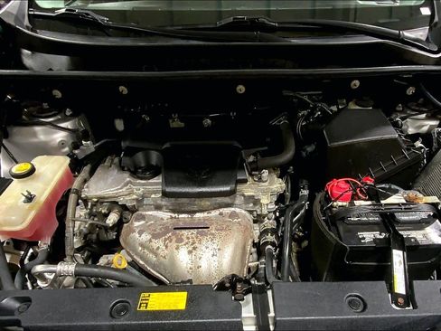 Used 2015 Toyota RAV4 Limited image 31