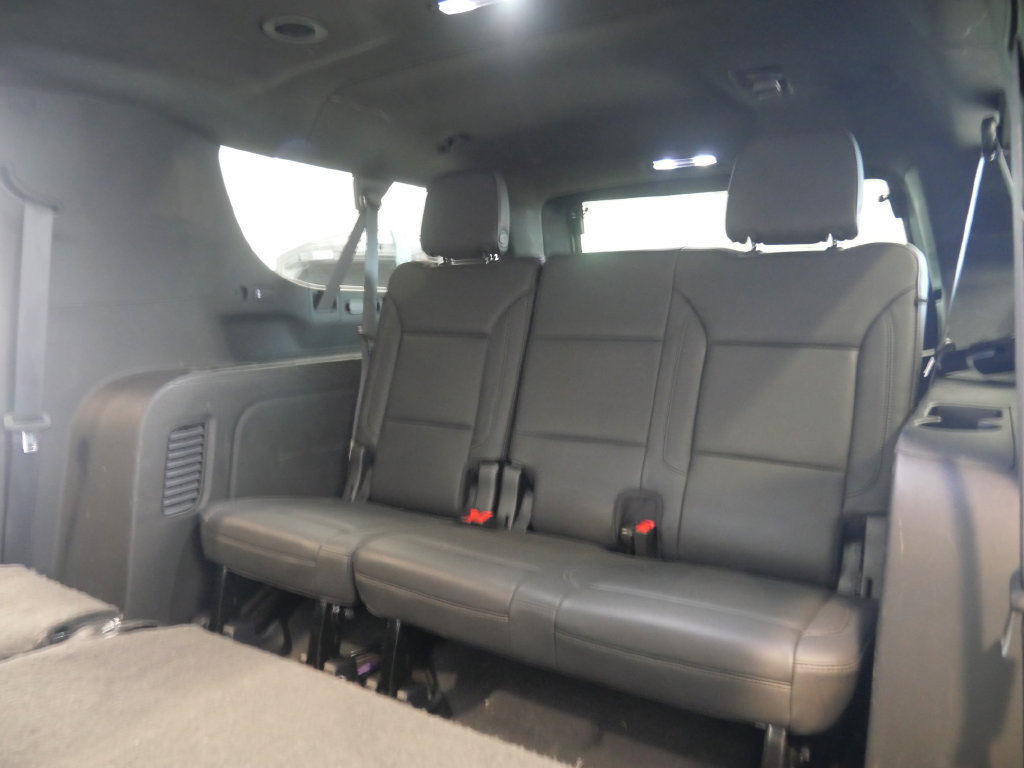 Used 2022 Chevrolet Suburban Z71 AWD/4WD image 26