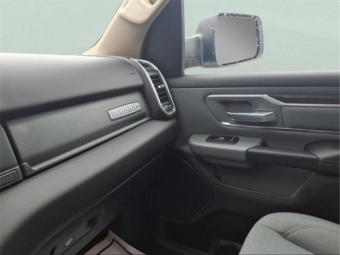 Used 2019 RAM 1500 Big Horn image 19