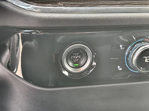 Used 2024 GMC Sierra 1500 Elevation AWD/4WD image 16