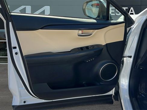 Used 2017 Lexus NX 300h AWD image 11