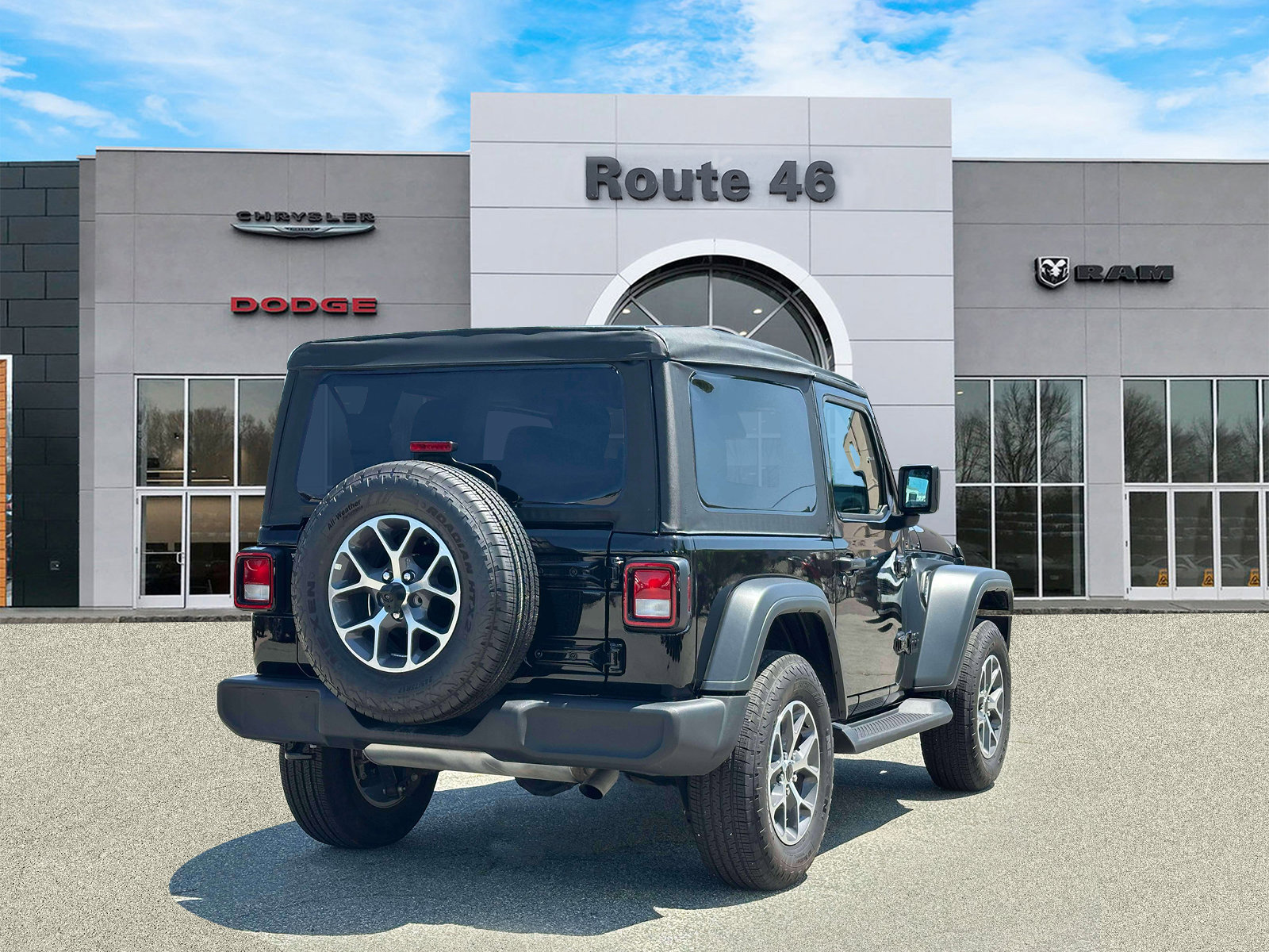 Used 2025 Jeep Wrangler Sport AWD/4WD image 5