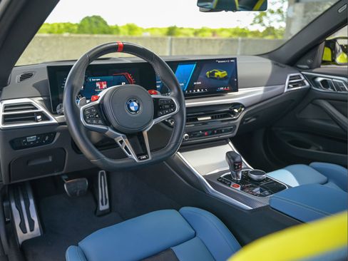 Used 2025 BMW M4 xDrive Competition AWD/4WD image 39