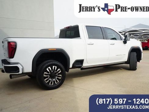 Used 2024 GMC Sierra 2500 Denali Ultimate image 5