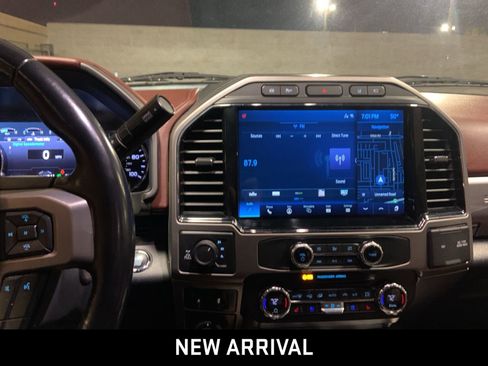 Used 2022 Ford F250 Platinum image 5