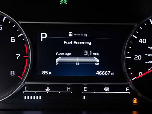 Used 2023 Kia Sorento LX FWD image 33