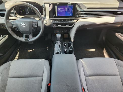 Used 2025 Toyota Camry LE FWD image 26