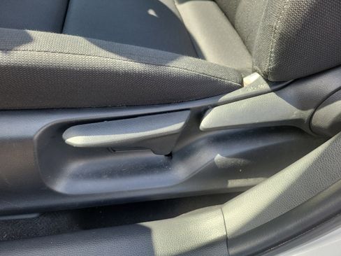 Used 2024 Toyota Corolla LE FWD image 19