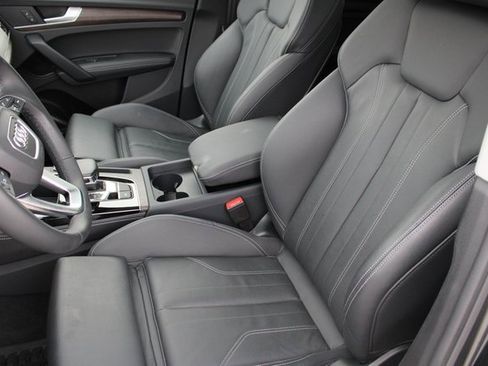 Used 2025 Audi Q5 2.0T Premium Plus image 7