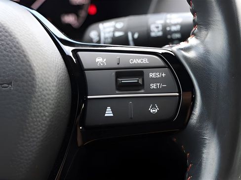 Used 2023 Honda HR-V Sport image 19