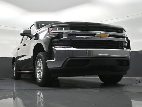 Used 2021 Chevrolet Silverado 1500 LT RWD image 29