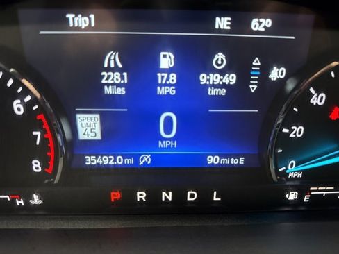 Used 2023 Ford Explorer ST-Line w/ Class IV Trailer Tow Package image 14