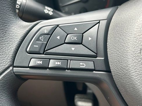 Certified 2025 Nissan Altima 2.5 S FWD image 27