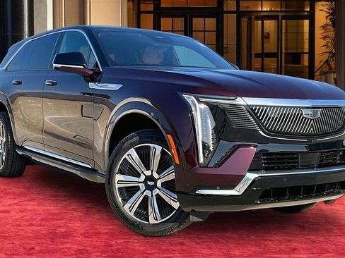 New 2026 Cadillac Escalade IQ Luxury 2 AWD/4WD image 2