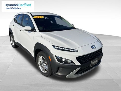 Used 2023 Hyundai Kona SE AWD/4WD image 3