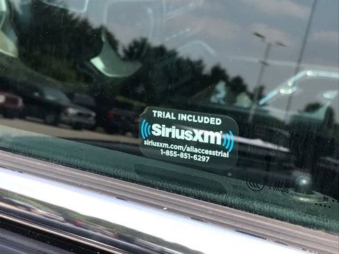 Used 2016 GMC Sierra 1500 Denali w/ Enhanced Driver Alert Package image 9