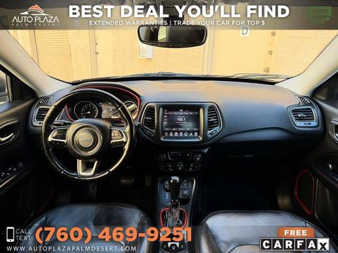 Used 2018 Jeep Compass Trailhawk w/ Leather Interior Group AWD/4WD image 3