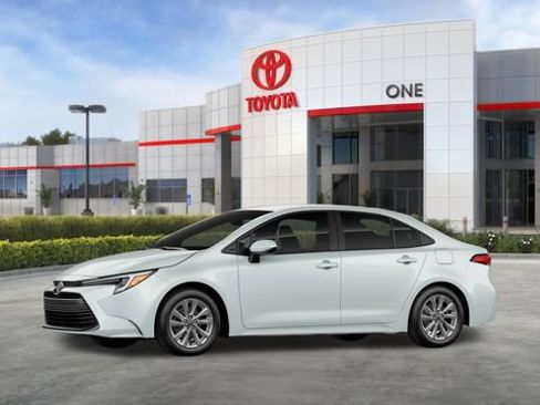 New 2026 Toyota Corolla LE FWD image 6