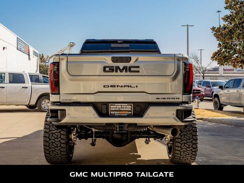 Used 2024 GMC Sierra 2500 Denali Ultimate w/ Max Trailering Package image 8