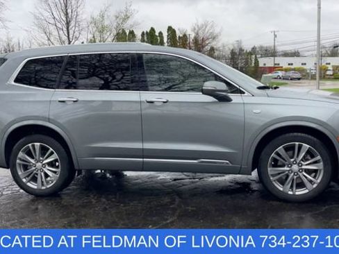 Used 2024 Cadillac XT6 Premium Luxury w/ LPO, Floor Liner Package AWD/4WD image 9
