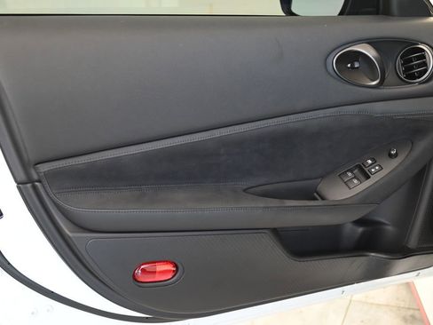 Used 2024 Nissan Z NISMO w/ Floor Mat Package RWD image 17
