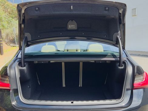 Used 2025 BMW 330i Sedan w/ Convenience Package image 23