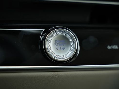New 2026 Genesis GV70 2.5T AWD/4WD image 40