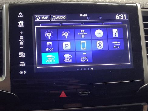 Used 2018 Honda Pilot Elite image 25