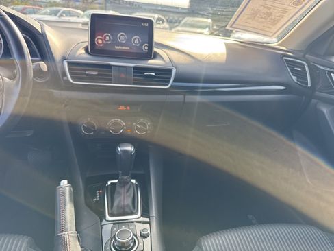 Used 2016 MAZDA MAZDA3 i Touring image 18