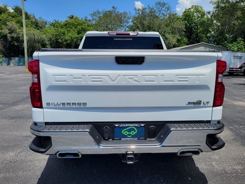 Certified 2024 Chevrolet Silverado 1500 LT AWD/4WD image 6