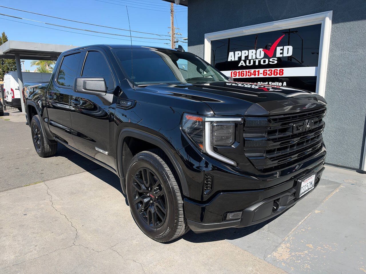 Used 2026 GMC Sierra 1500 Elevation RWD image 1