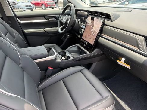 New 2026 GMC Terrain Denali AWD/4WD image 21