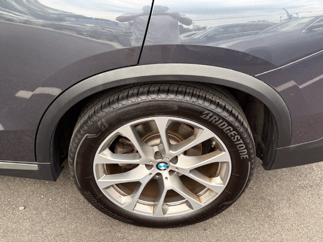 Used 2019 BMW X5 xDrive40i w/ Premium Package 2 AWD/4WD image 12