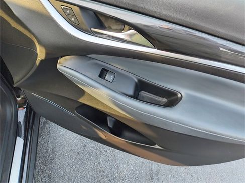 Used 2023 Buick Enclave Essence w/ Experience Buick Package image 12