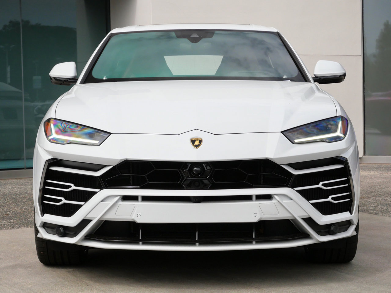 Used 2020 Lamborghini Urus AWD/4WD image 5