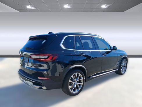 Certified 2023 BMW X5 sDrive40i w/ Premium Package image 8