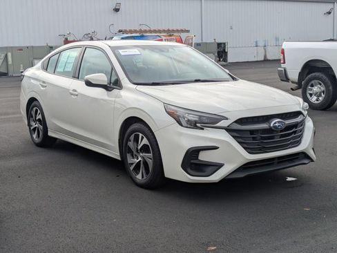 Used 2023 Subaru Legacy Premium image 2