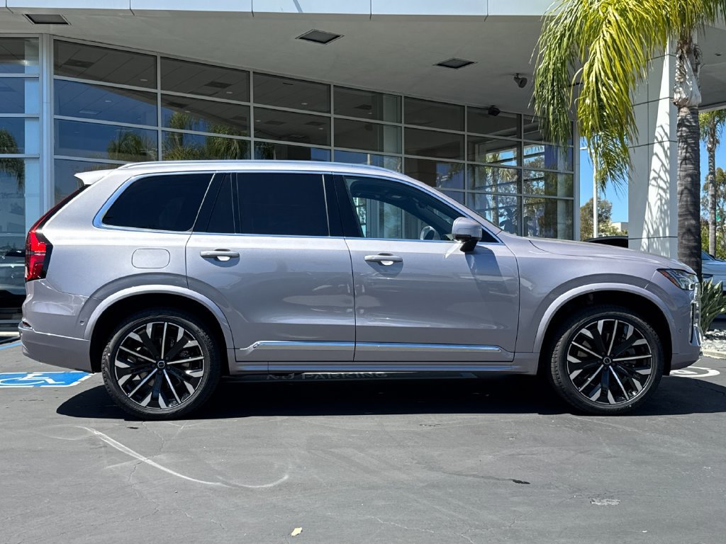 New 2026 Volvo XC90 T8 Plus w/ Protection Package AWD/4WD image 6