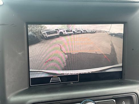 Used 2023 GMC Terrain SLE w/ Driver Convenience Package image 21