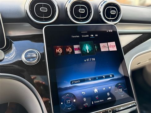 New 2025 Mercedes-Benz C 300 4MATIC Sedan image 16