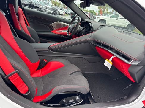 New 2025 Chevrolet Corvette Z06 w/ Z07 Performance Package RWD image 14